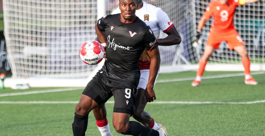 Vancouver FC Falls 3-1 in Coach Nash’s Debut Match