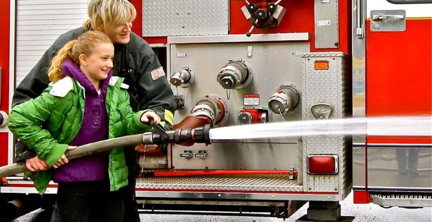 Fire fighter