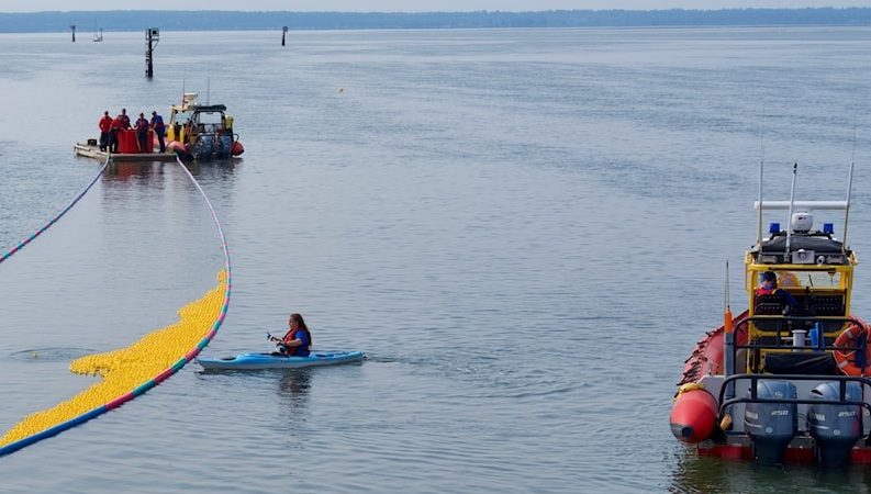Ducktona 5000 Returns, Filling Crescent Beach with Cheer