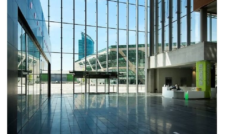 Surrey Council Votes on $10.8M Centre Block Phase 1 Contract