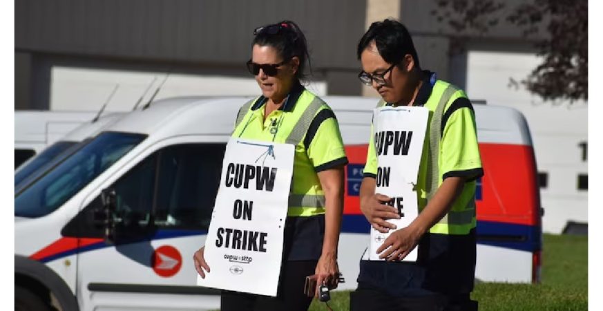Surrey postal workers strike as new offer rejected