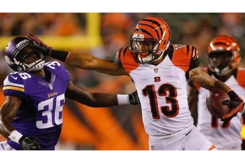 Surrey's Rashaun Simonise